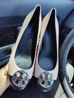 Authentic Tory Burch Size 7