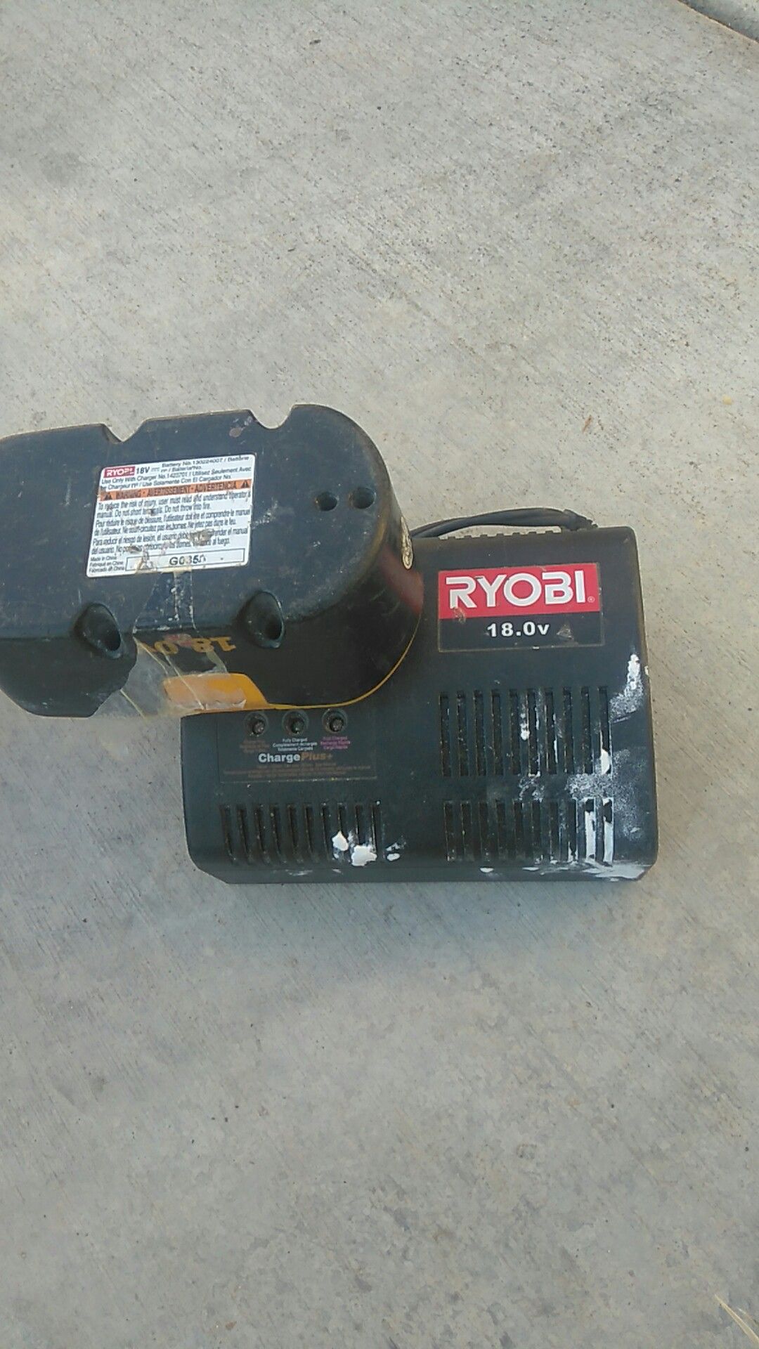 $25..18 v charger/ battery