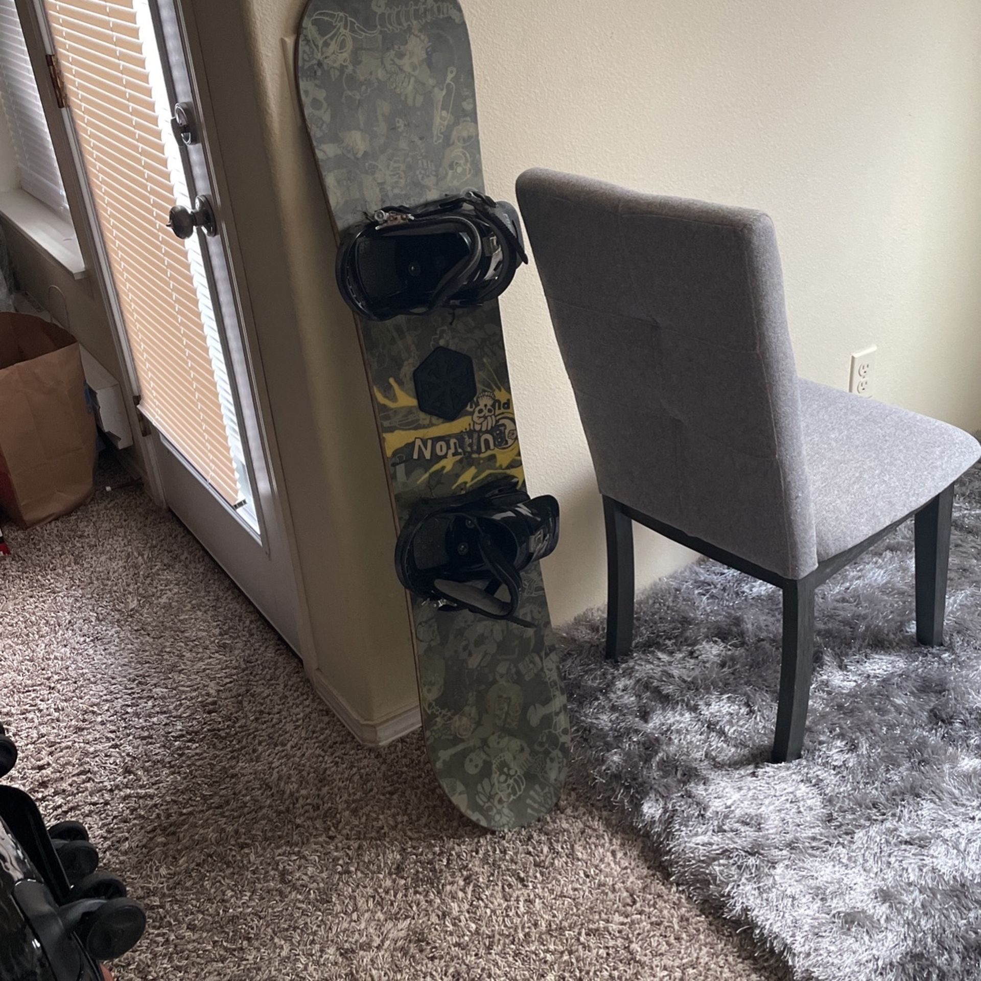 Burton Snow Board 132 Cm Tall (52”)