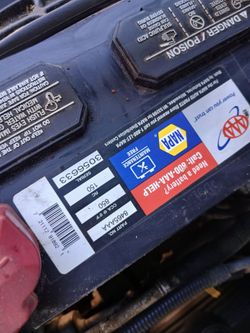 Used Napa Battery 850 CC Amps Top Post