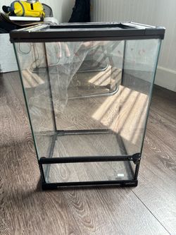 Terrarium 12 x 12 x 18