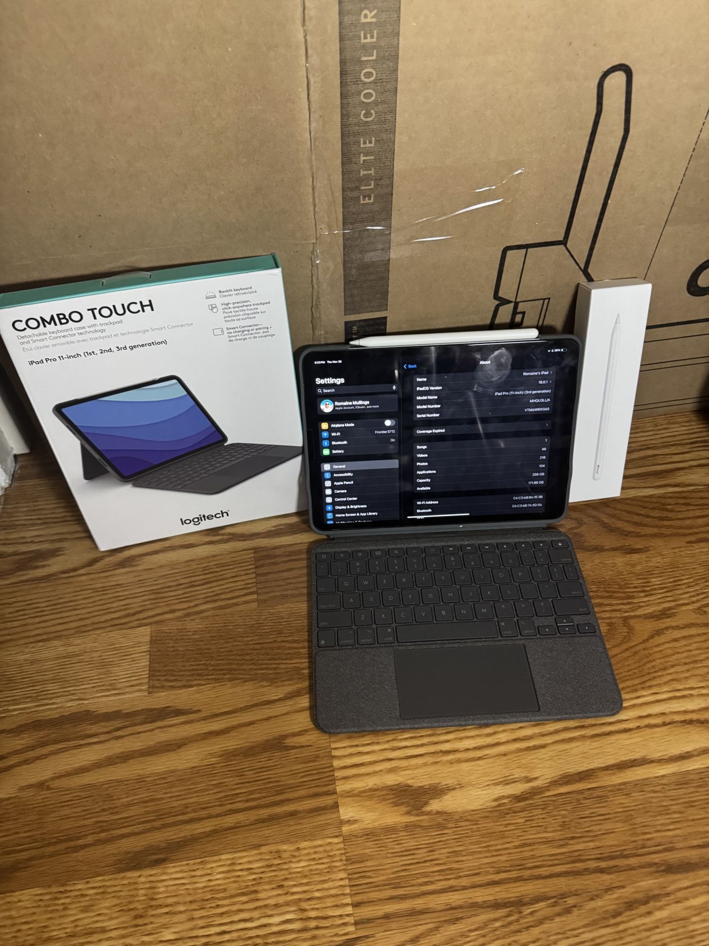 Ipad pro 11 inch 3rd Gen Bundle