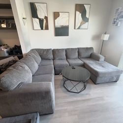 Sectional couch