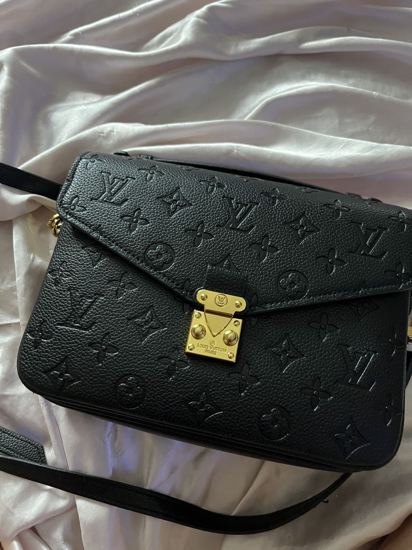 Louis Vuitton Purse
