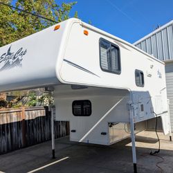 2007 Eagle Cap Camper 