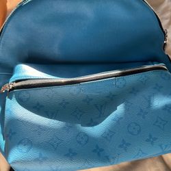 LOUIS VUITTON | DISCOVERY BACKPACK