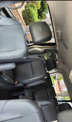 2011 Volkswagen Routan