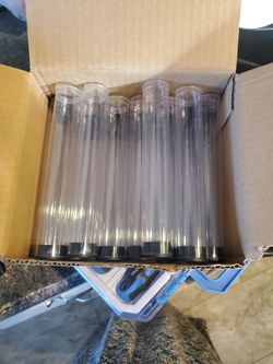 30 Piece Plastic Tubes With Cap