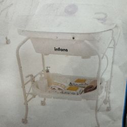 Baby Bath Tub And Changing Table