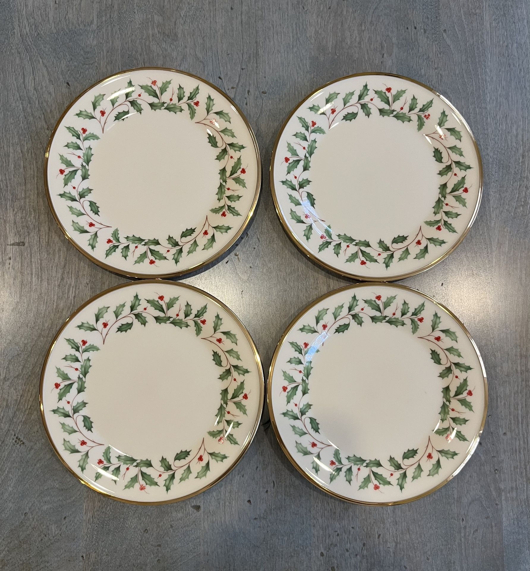 Lenox Holiday Plates ~ Set Of 4