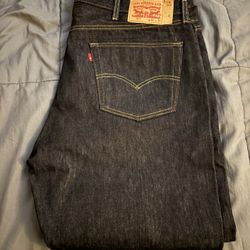501 Levi Black Jeans