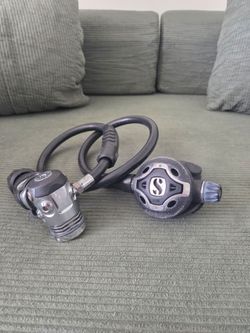 Scubapro S600 Scuba Regulator YOKE