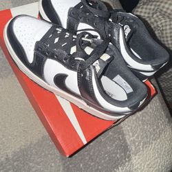 Nike Panda Dunk Lows