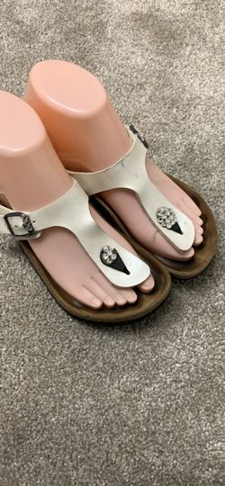Birkenstock slippers size 33”