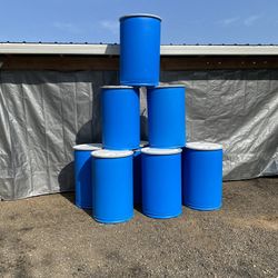 55 Gallons Plastic Barrels With Removable Kids