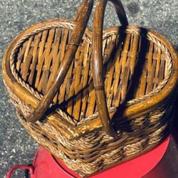 Heart Shaped Basket for Your Valentine