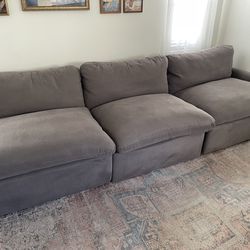 Modern Grey Sectional Modular Reclining Sofa w/ USB – Like New