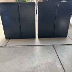 Filing Cabinet / Storage Cabinet 