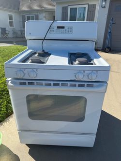 Gas stove
