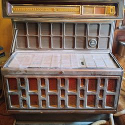 Old Juke Box 