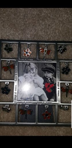 Hugs n Kisses Frame - Brand New