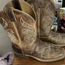 Women’s Justin Boots