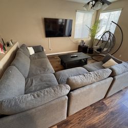 Sectional Couch 