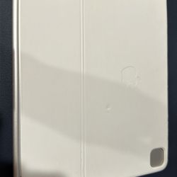 iPad Pro Magic Keyboard 13-in