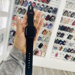 Apple Watch S8 41mm GPS 