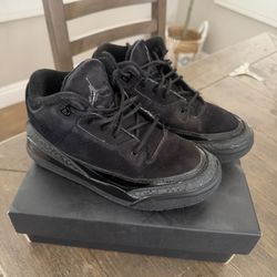 Boys Size 2y Black Jorden’s 