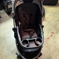 Graco Stroller Good Shape !!  Seat Faces Both Ways !! 