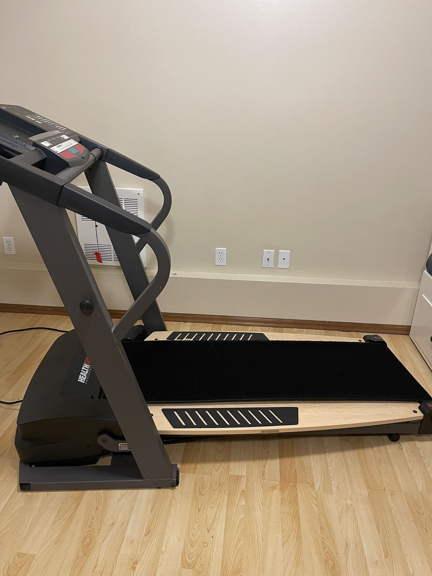 HealthRider Treadmill for Sale in Everett, WA - OfferUp