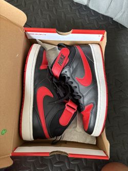 Nike Court Borough Miss