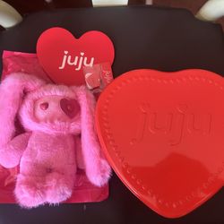 CJ Hendry Valentine Juju Tessa