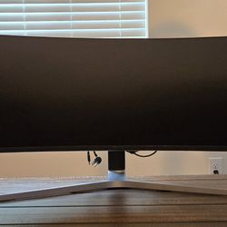 SAMSUNG 49-Inch Model C49HG90DMN