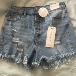 Women’s high Rise Shorts 