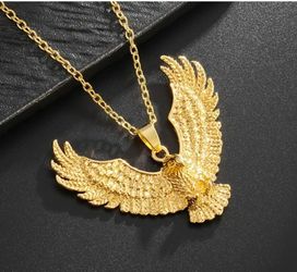 Eagle Pendant With Chain Necklace