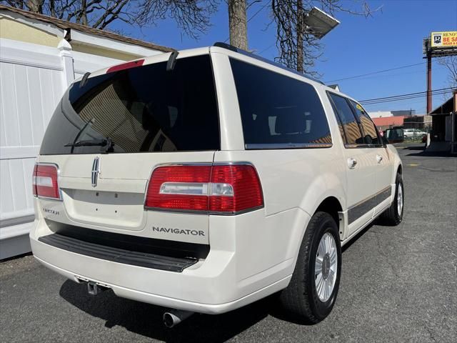 2008 Lincoln Navigator L