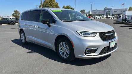 2024 Chrysler Pacifica