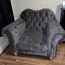 Living Room Chair 