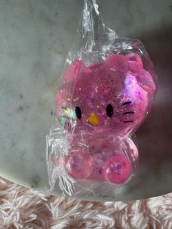 Hello Kitty Squishy