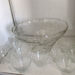 Mid Century 1960’s Anchor Hocking Glass Punch Bowl with glass cups