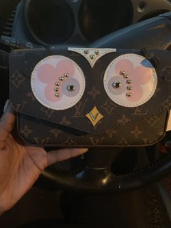 Small chain strap bag and wallet