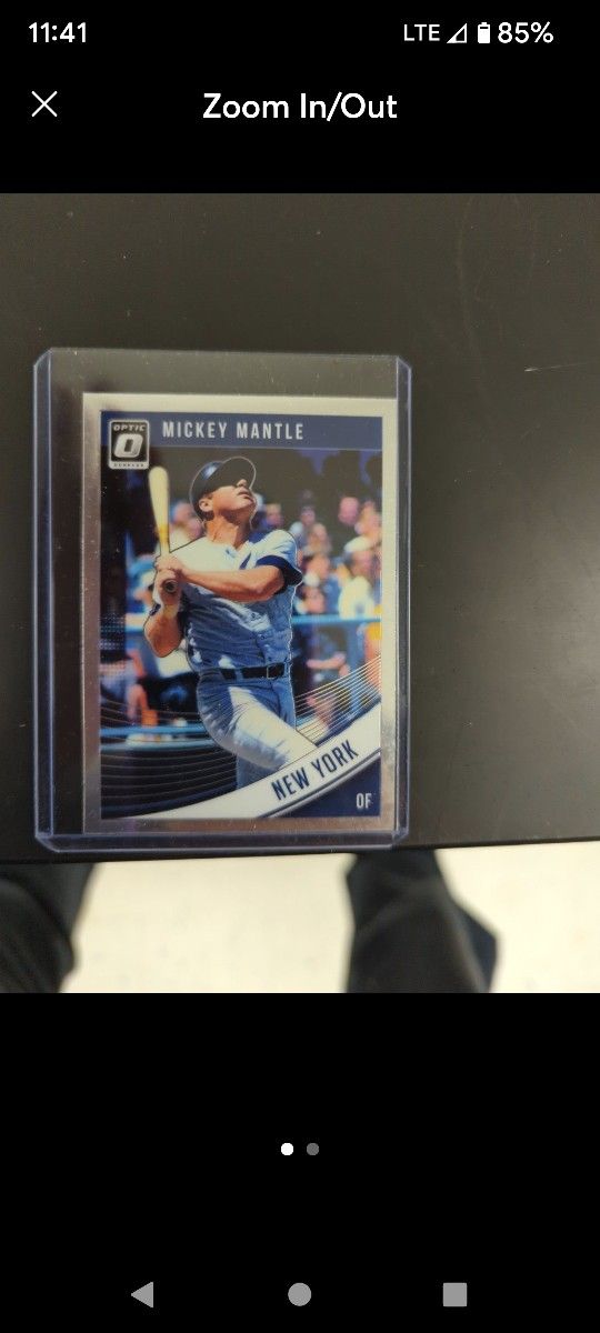 Mickey mantle optic holographic baseball card