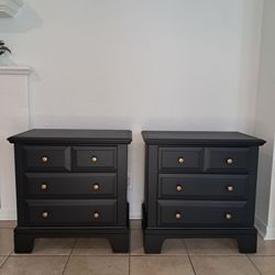 Solid wood nightstands set