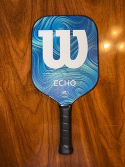 Wilson Echo Pickleball Paddle