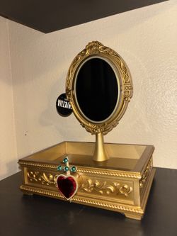 Evil Queen mirror