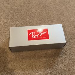 Ray-Ban Sunglasses 