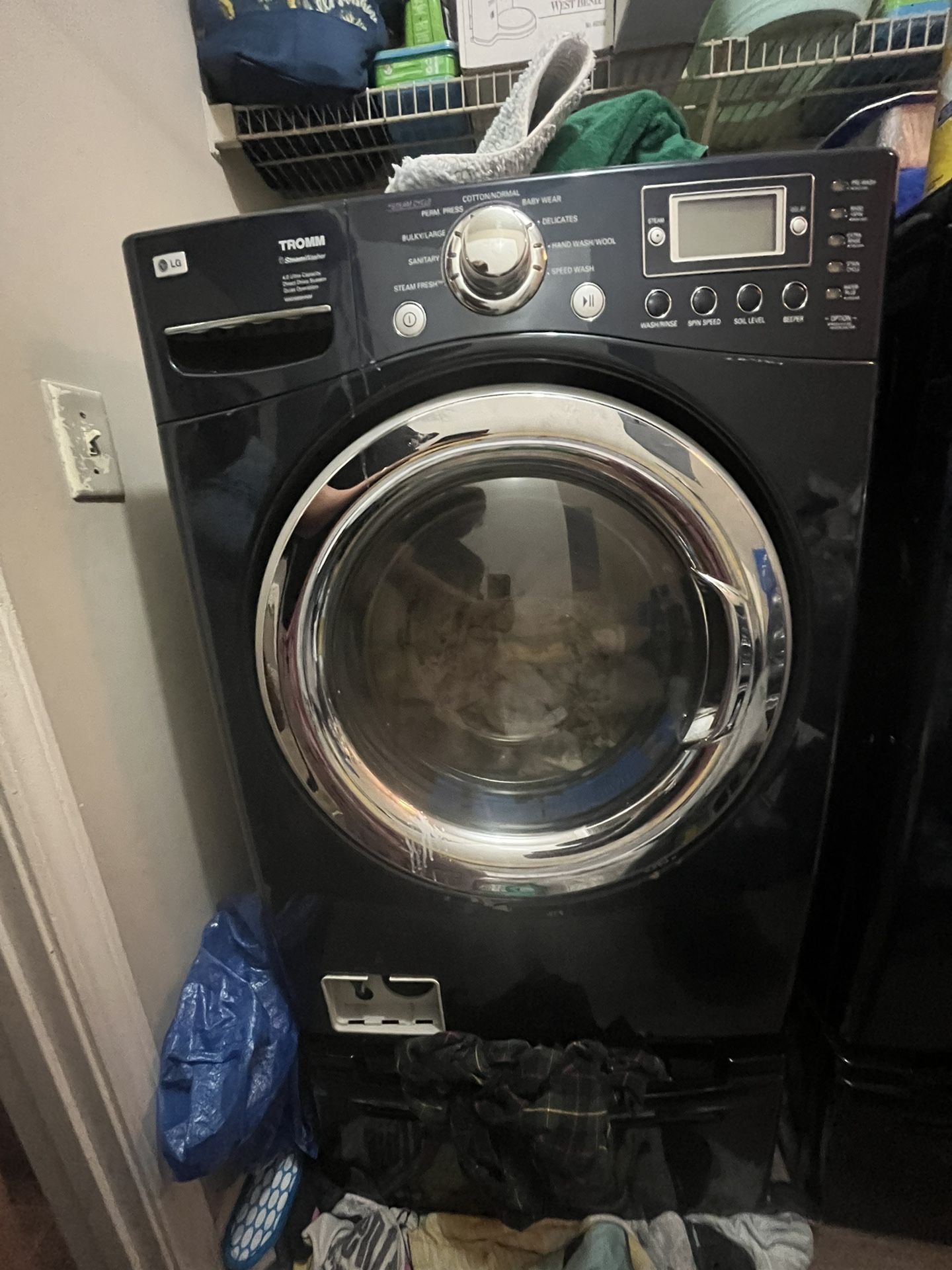 WASH AND DRYER