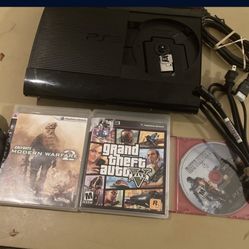 PS3 Super Slim 500 Gig W Control And Games 